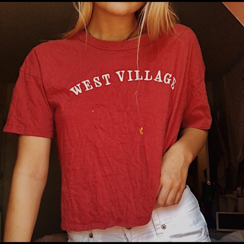 American Eagle graphic tee